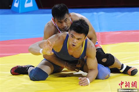 全运会古典式摔跤74公斤 山东选手折断手指获亚军 组图 图片中国中国网