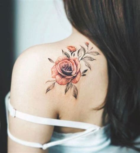 Gorgeous Shoulder Tattoos For Modern Women 34