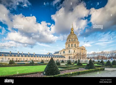 Cathédrale Saint Louis Des Invalides Paris France Stock Photo Alamy