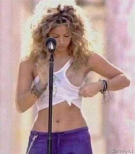 Shakira Nude Photo And Video Collection Fappening Leaks