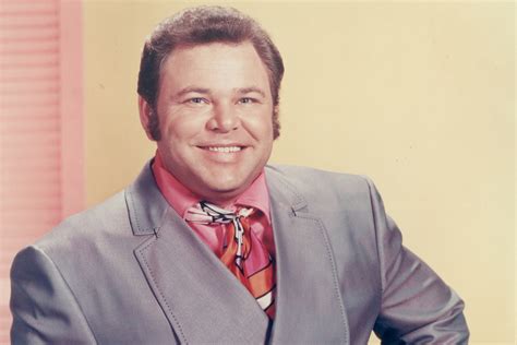 Roy Clark Obituary Hee Haw Host Was 85 Tv Guide