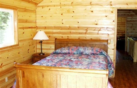 Brookings, gearhart, and gold beach are other popular oregon vacation spots on the coast where you can find oregon cabins for rent. Secluded Cabin Rental in Eastern Oregon
