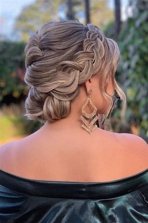Mother Of The Bride Hairstyles 63 Elegant Ideas For 2019 2020 Mother