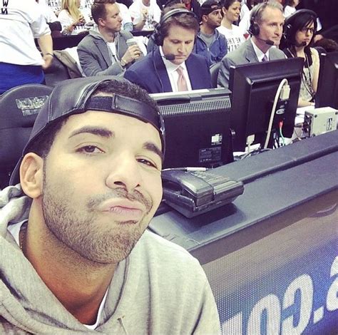 Best Selfie Ever Drake Drake Meme Old Drake Drake Drizzy