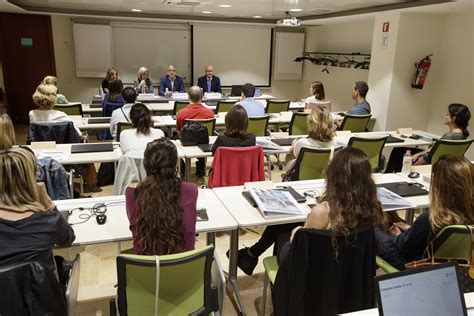 Comença la XIII edició del Màster en Gestió de l Oficina de Farmàcia