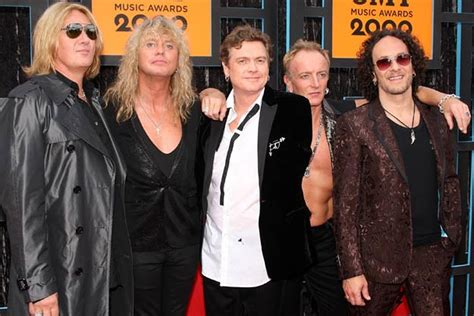 Def Leppard Releasing Six Pack Of Songs To ‘rock Band