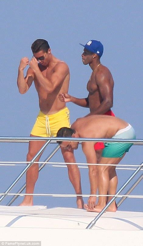 Shirtless Cristiano Ronaldo Shows Off His Cheesy Dance Moves On St Tropez Yacht Daily Mail Online
