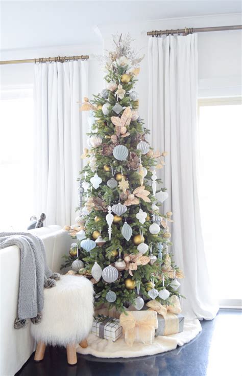 I'm sharing it lit and the brightness makes it appear whiter than it will look when you remove it from the box. A Mixed-Metal Christmas Tree - Christmas Tree Decorating Ideas