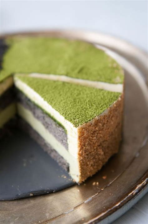 Cardamom chocolate mousse with honeycomb. Matcha-Goma Mousse Cake (Green Tea-Black Sesame Mousse ...