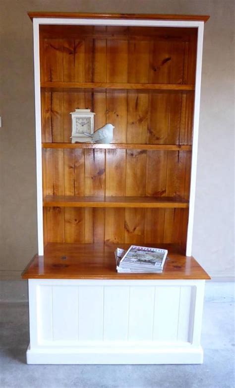 Hamptons Bookcase Bookshelf Style