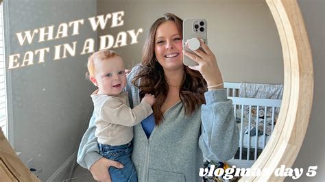 What We Eat In A Day Vlogmas Day 5 Hannah Martin Youtube