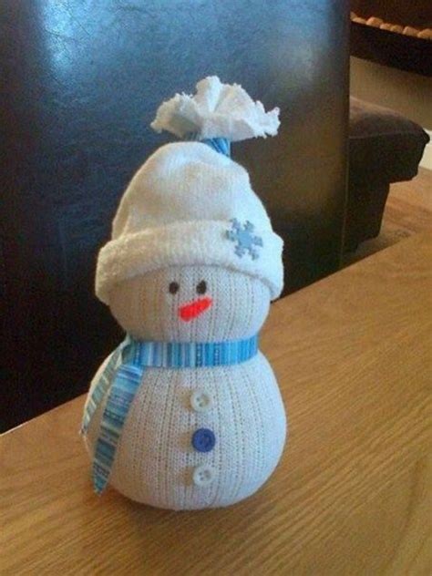 Fun & unusual ways to build snowmen. 20+ Funny Snowman Craft Ideas For Your Holiday Activity in ...