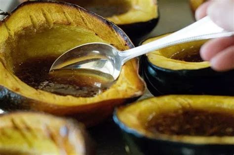 Obviously, desserts for diabetics don't impact the blood sugar level as much as regular i am a diabetic looking for good easy recipes with ingredients that are low cost & most of the stuff i have in the cupboard without all the unusual things. Baked Acorn Squash | The Pioneer Woman