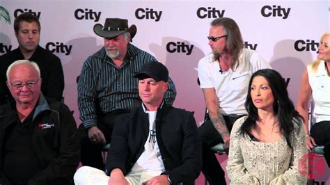 The Cast Of Storage Wars Canada Youtube