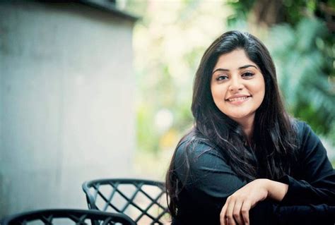 Manjima Mohan Latest Hd Images Wallpapers Photos In 2019 Indian Free