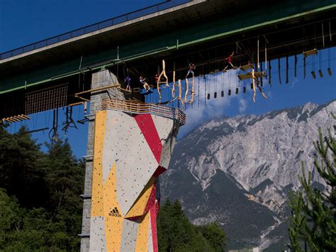 The ötztal and the deritory has for long long time ago a great reputation for all the the lovers of the area 47 offers all different kind of outdoor activities for the entire family. Area 47: AREA 47 Campingplatz Zeltplatz Tirol am Aktiv ...