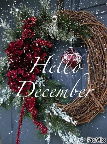 Winter Hello December Wreath Pictures Photos And Images For Facebook
