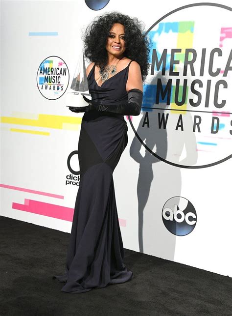 The Queens Closet 27 Of Diana Ross Most Iconic Looks Hellobeautiful American Music Awards
