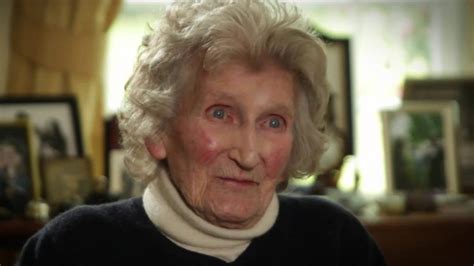 Queen S Cousin Margaret Rhodes Dies Bbc News