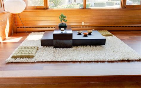 Click here to learn about japanese floor chairs, showing you were you can find the best and the different types, including tatami and zaisu chairs. Modern Designs Revolving Around Japanese Dining Tables