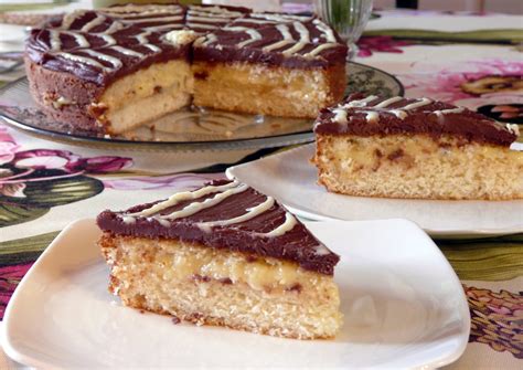 Continue whisking until thickened, about 4 minutes. Thibeault's Table: Boston Cream Pie