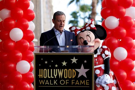 Las Acciones De Disney Suben Con Fuerza Tras El Anuncio Del Regreso De Bob Iger Para Liderar La