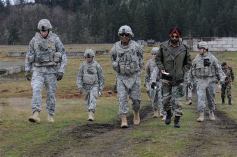 555th Engineer Soldiers Showcase Counter Ied Skill Sets Article The