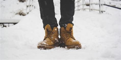 Can You Wear Leather Boots In The Snow 2023