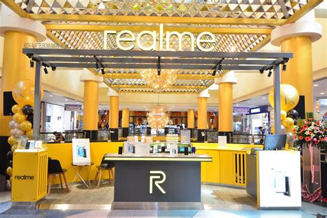 The realme gt ticks all the boxes for a 2021 flagship: Realme plans to launch 50 franchise stores in India