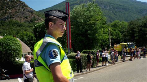 gendarme réserviste un engagement citoyen pour la sécurité info gouv fr