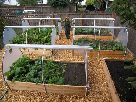20 Vegetable Garden Box Ideas For 2018 Interior