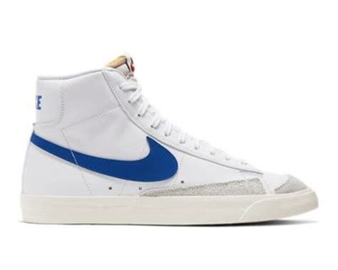 Versandkostenfrei zahlung auf rechnung kostenlose retoure. Nike Blazer Mid '77 Vintage - Herren Schuhe von Foot ...