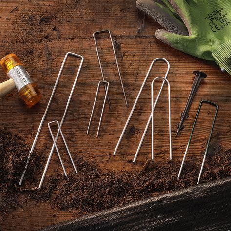 GardenMate Pack Anti Rust Inch Gauge Heavy Duty U Shaped Garden Securing Stakes Spikes