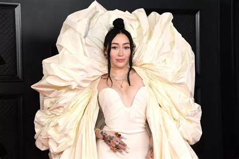 Grammy Awards 2021 Most Sensational Red Carpet Looks Led By Noah Cyrus