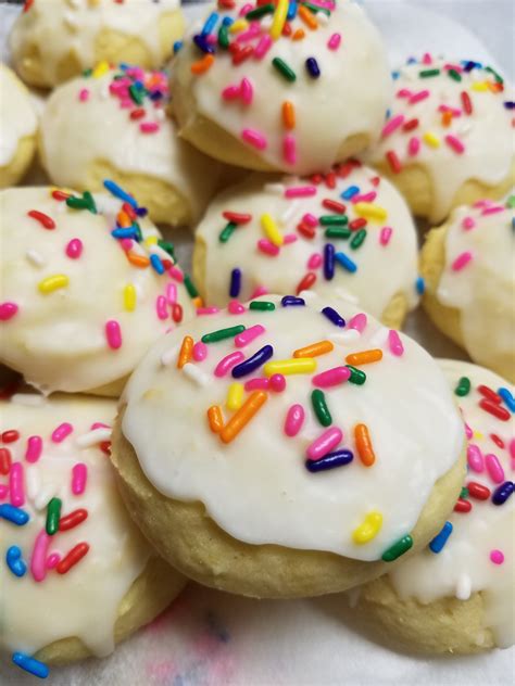 For icing, in a small bowl, beat butter until fluffy. Italian Anise Cookies Made fresh to order in 2020 ...