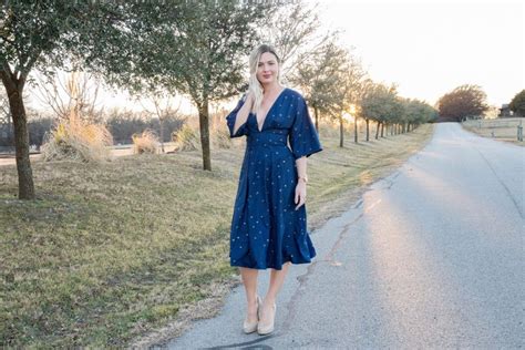 Vogue 9253 Pinspiration Realized Pins And Pinot Deep V Dress Dress