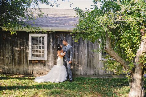 We make cake and cupcake stands for rustic weddings, hand crafted barn wood decorations for country weddings. Top Barn Wedding Venues | Rhode Island - Rustic Weddings