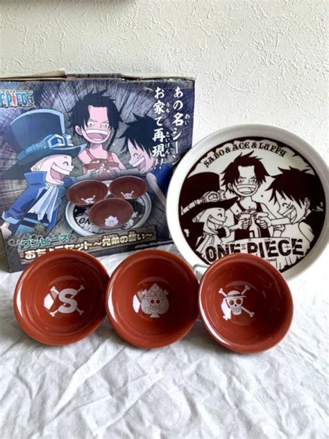 Banpresto One Piece Ochoko Set Brothers Oath Luffy Ace Sabo Prize Manga