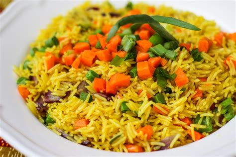 Colors of my Childhood: Nigerian Fried Rice - Vibrant West ...