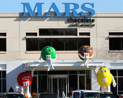 Mars Wrigley Factory Fined After Two Workers Fall Into Vat Of Chocolate Izzso News Travels
