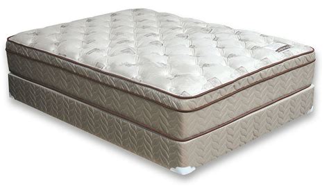 Queen size mattresses have become more popular in recent years, as people realize that more space often leads to a more comfortable night's sleep. Full Size 13" Euro Pillow Top Foam Encased Dreamax Mattress