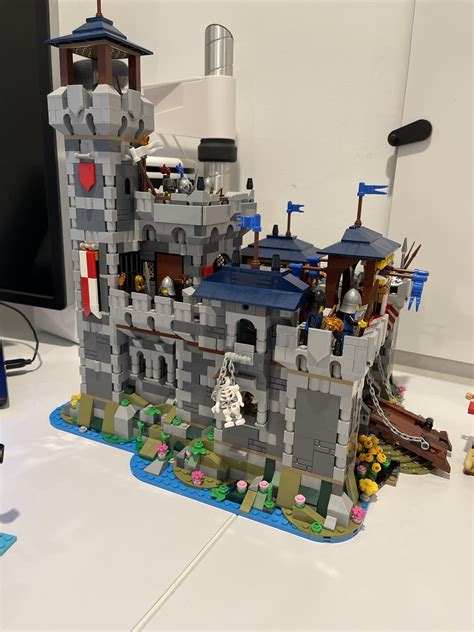 The Instructions For This 3x 31120 Medieval Castle Are On Its Way I