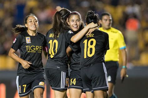 Tigres uanl derrotó cuatro goles por cero a monarcas morelia en el partido correspondiente a la jornada 7 de la liga mx femenil. Tigres Femenil se impone y golea al Necaxa