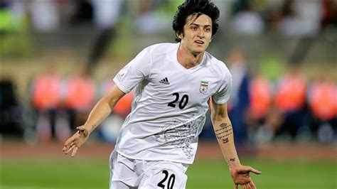 Azmoun is a radiologist in fresno, california and is affiliated with multiple hospitals in the area, including fresno surgical hospital and st. Le joueur à suivre : Sardar Azmoun, le "Messi iranien ...