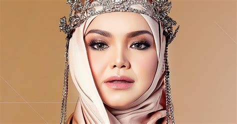 Siti Nurhaliza Speaks Out Against Her ‘fans Fly Fm