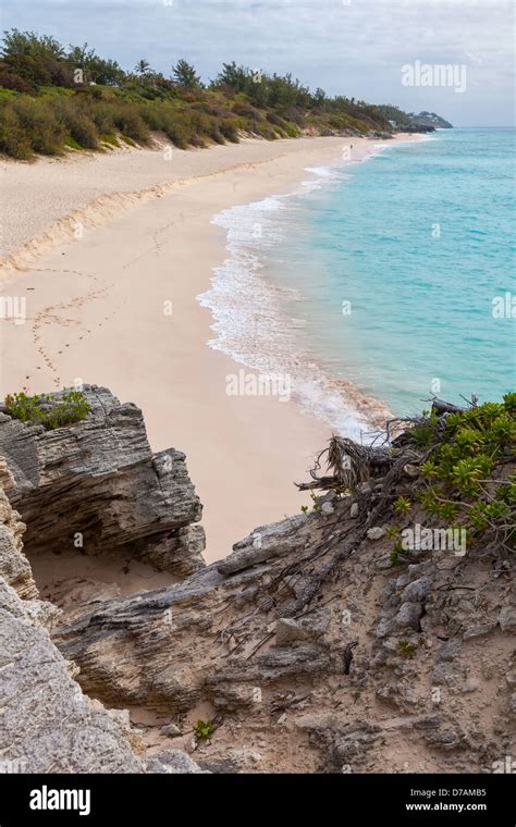 View Of One Of Bermudas South Shore Beaches Warwick Long Bay Stock