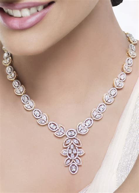 Diamond Necklace For Women Things You Must Know Styleskier Com