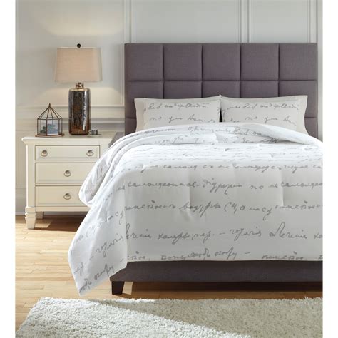 Bedding Sets Queen Adrianna Whitegray Comforter Set