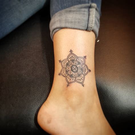 75 Best Mandala Tattoo Meanings And Designs Perfect Ideas 2019
