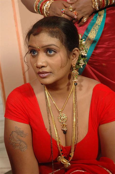 Tamil Actress Mallika Hot Photos Cine Pictures